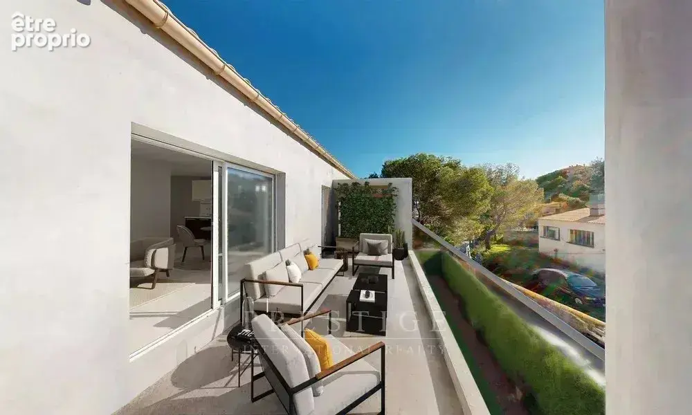 Saint-Raphaël, Appartement 3 pièces jardin avec cave & parking intérieur - photo 2