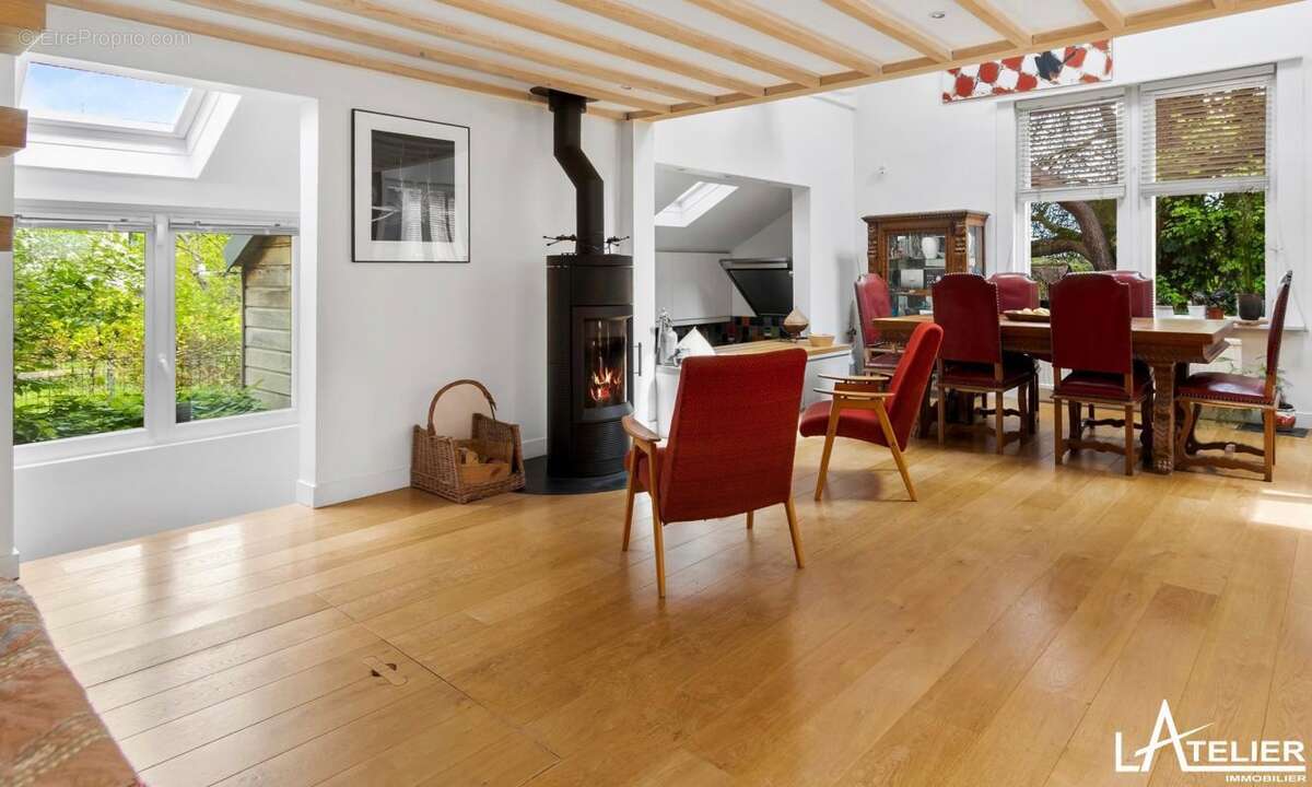 Maison à MAREIL-MARLY