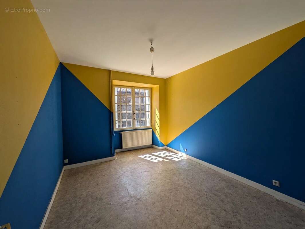 Appartement 125 m² à Oradour-Sur-Vayres  - photo 7