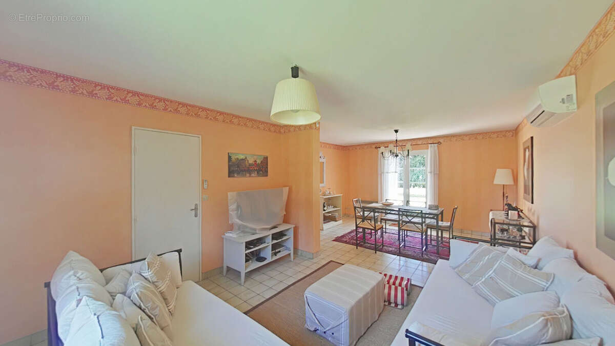 Maison à JOUE-LES-TOURS