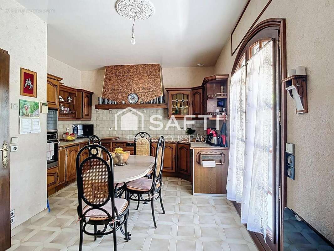 Photo 5 - Maison à SAINT-MAUR-DES-FOSSES