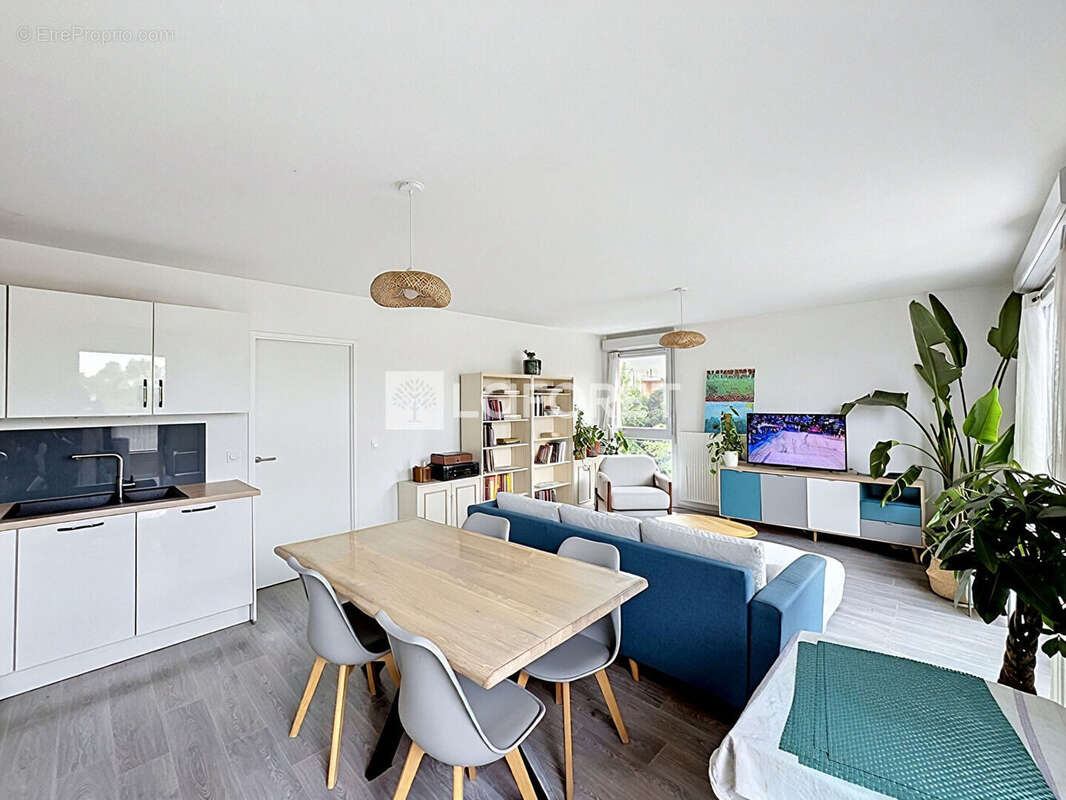 Appartement à BONNEUIL-SUR-MARNE