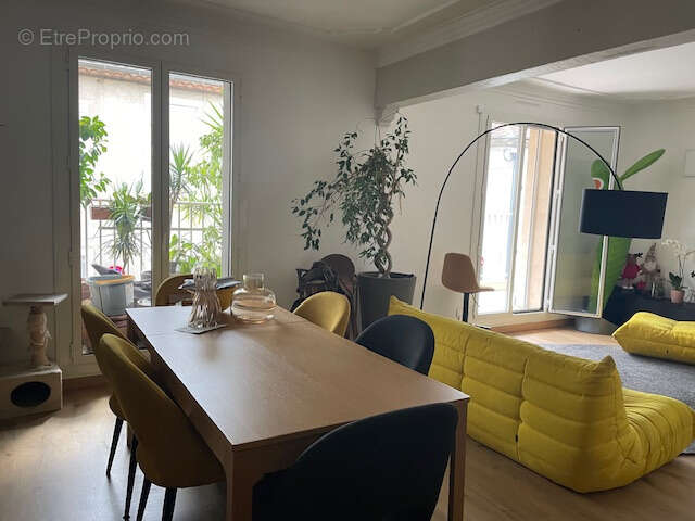 Appartement à NIMES