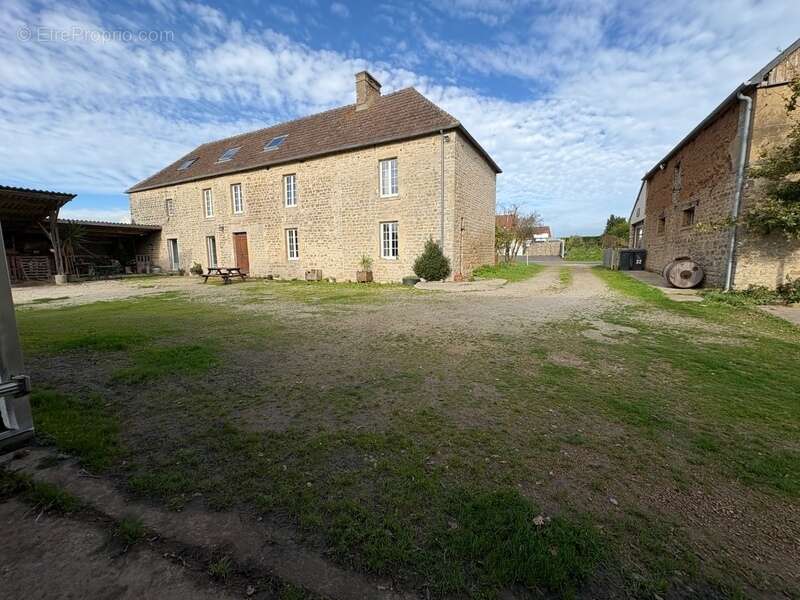 Maison à CARENTAN