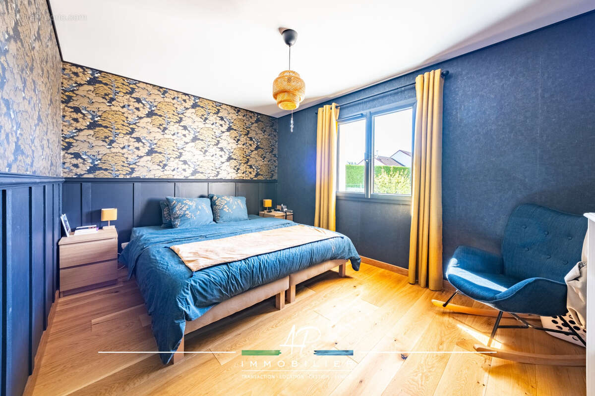 Maison à MIREBEAU-SUR-BEZE