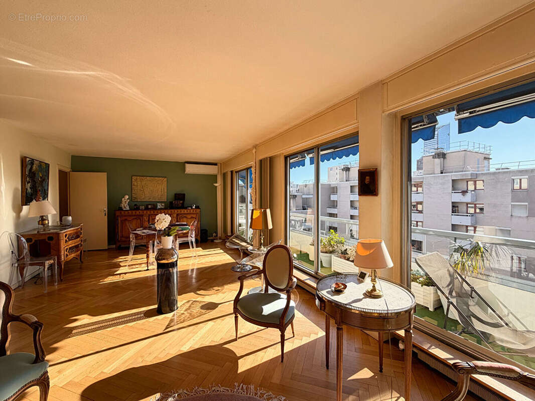 Appartement à LYON-6E