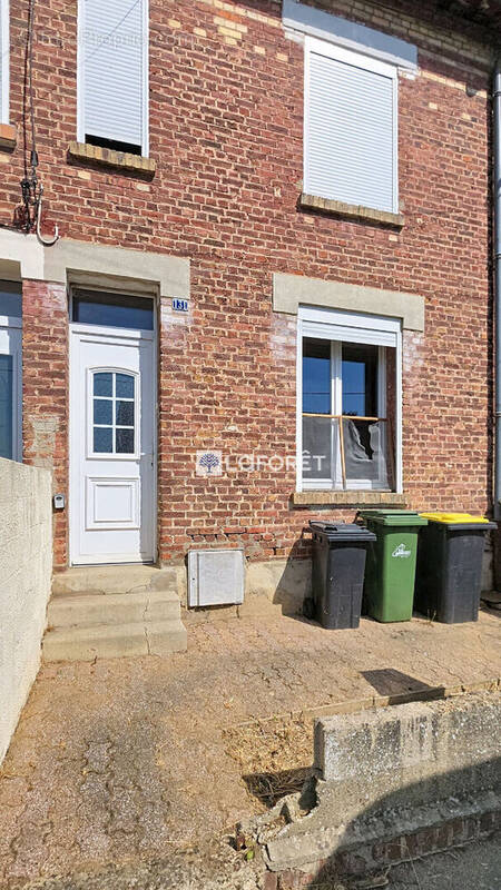 Maison à CHAUNY