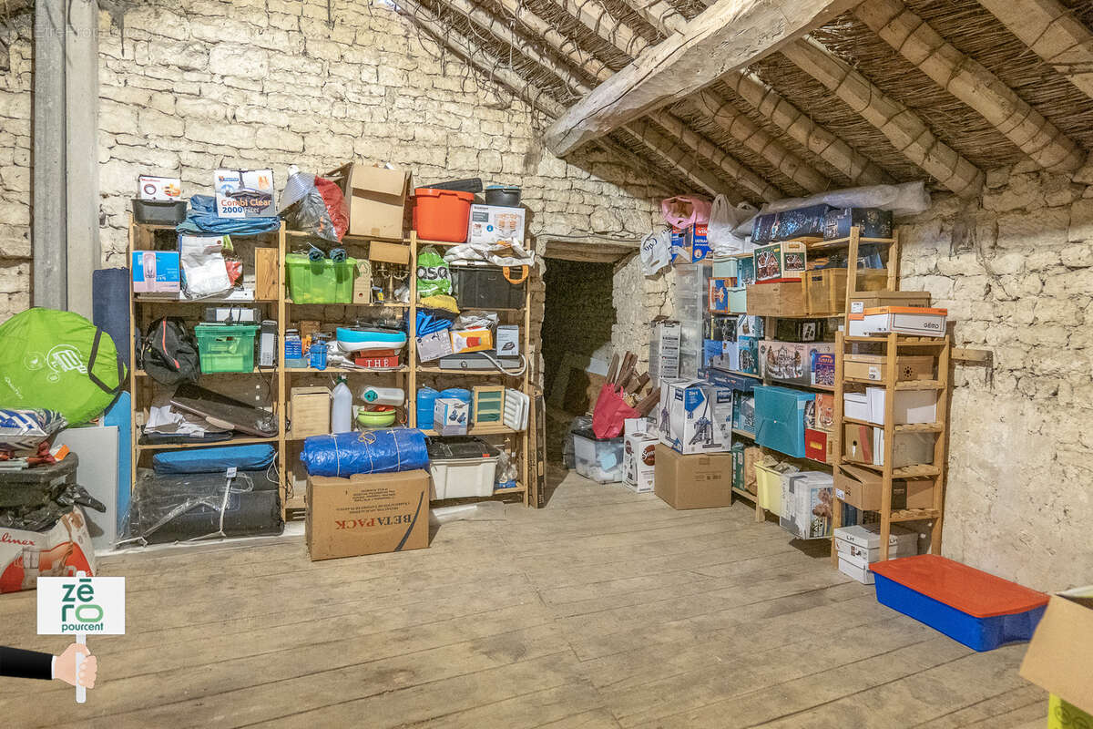 Maison à BOUILLE-COURDAULT