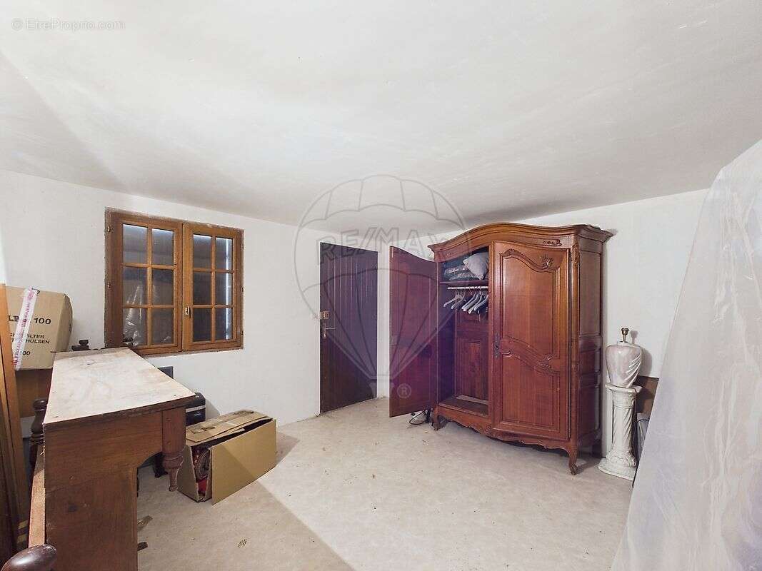 Maison à LES MATHES