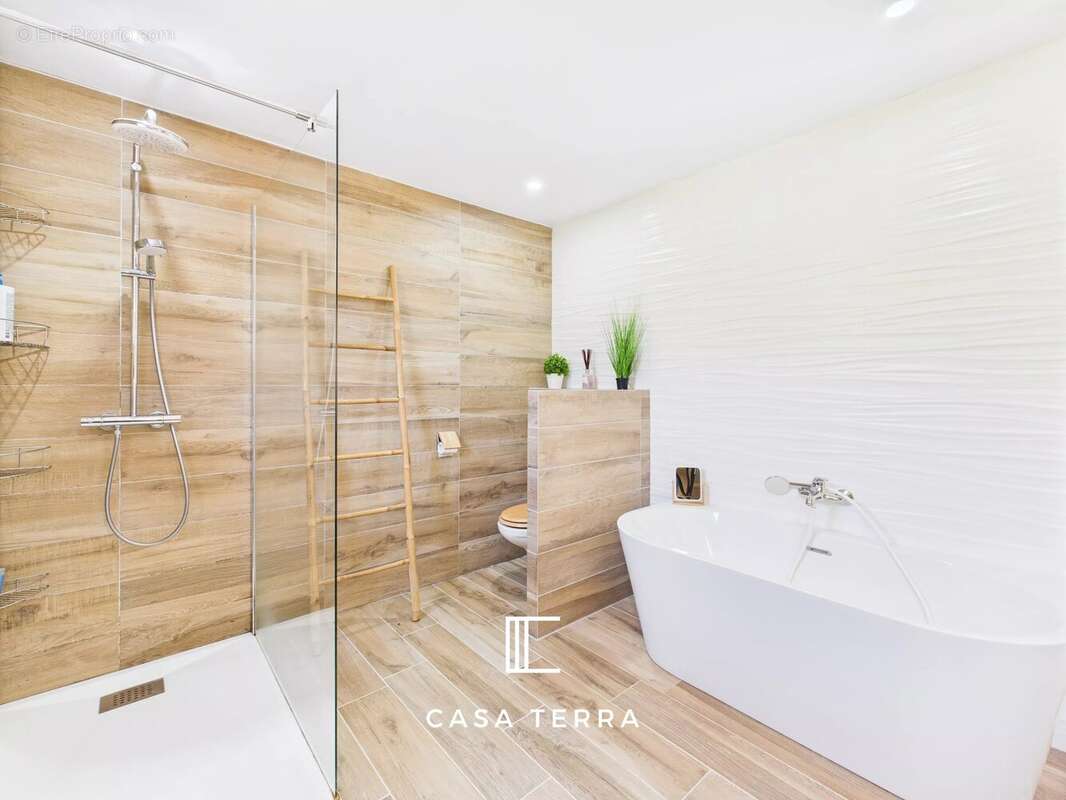 Maison à PORTO-VECCHIO