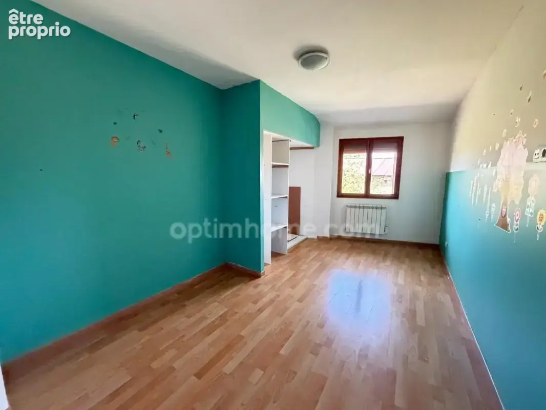 Maison 135m2 : 4 chambres + garage + jardin - photo 9