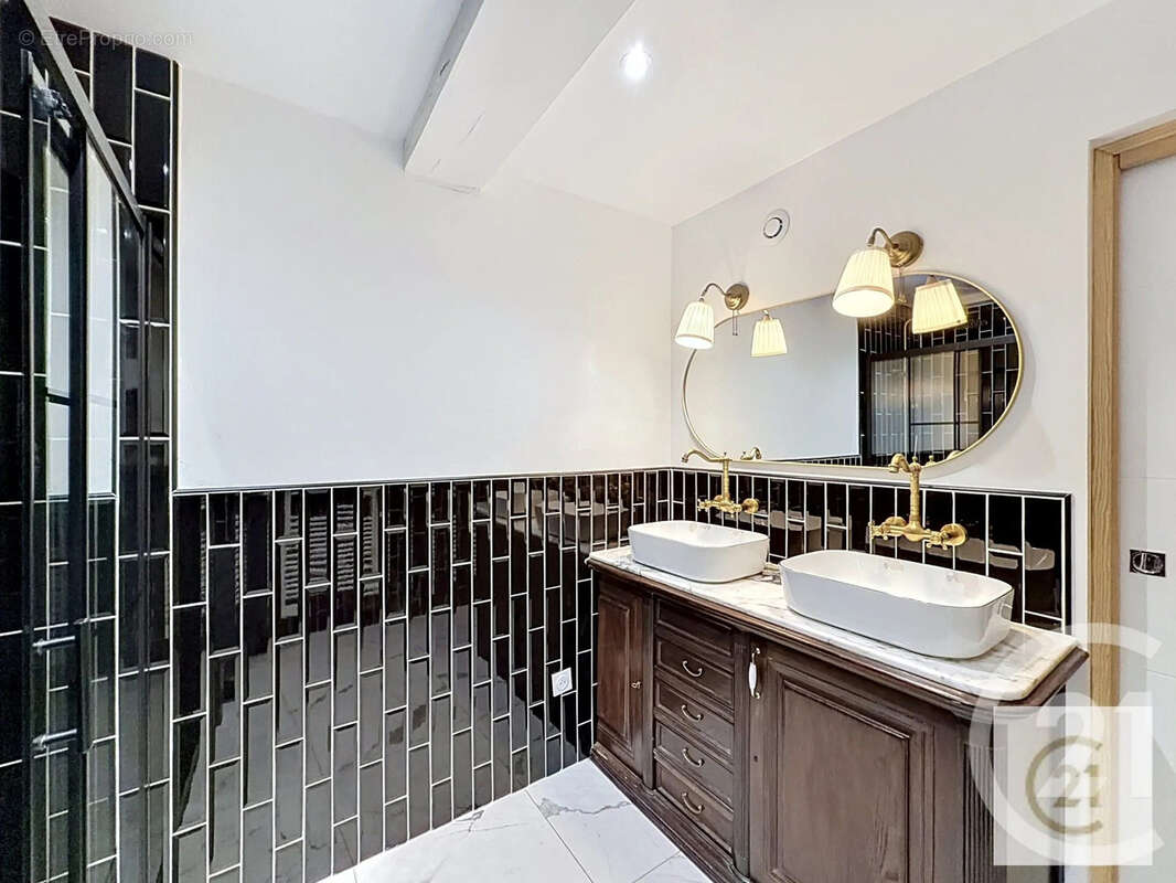 Appartement 63 m² à Saint-Michel-De-Lanes  - photo 9