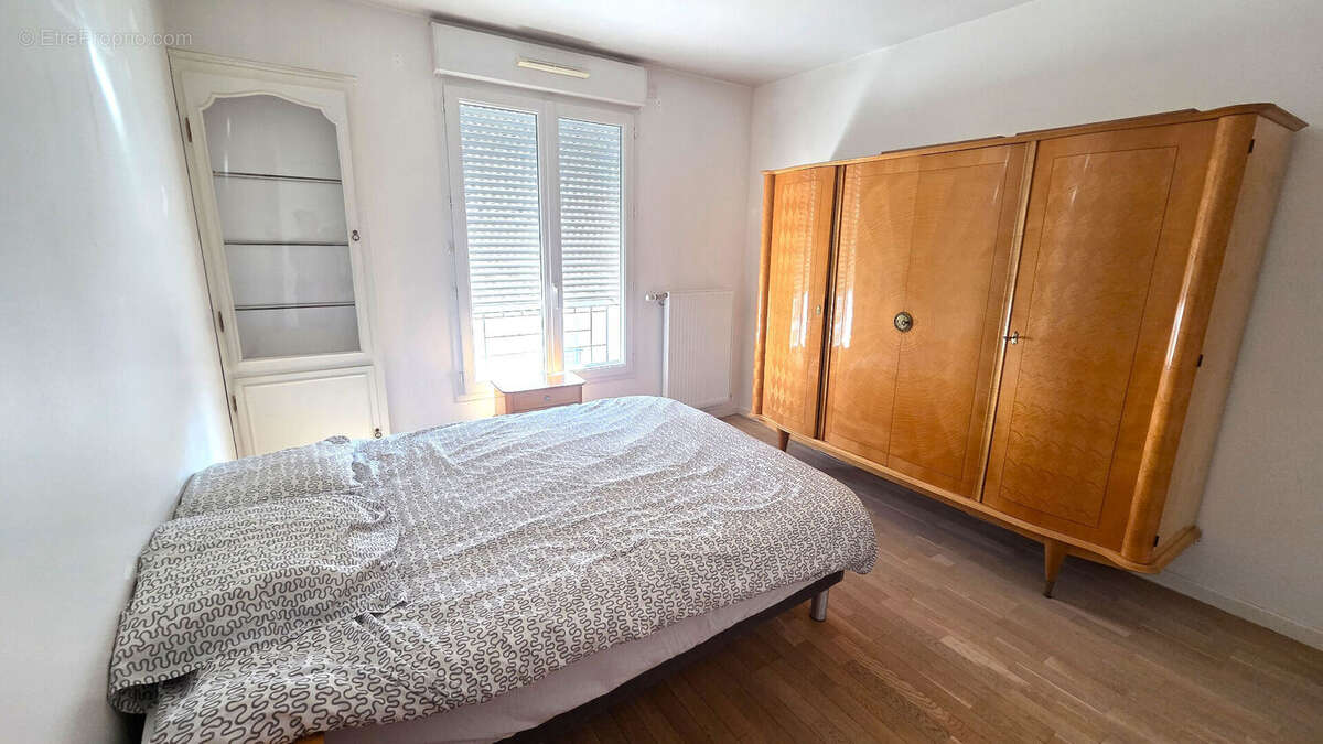 Appartement à HOUILLES