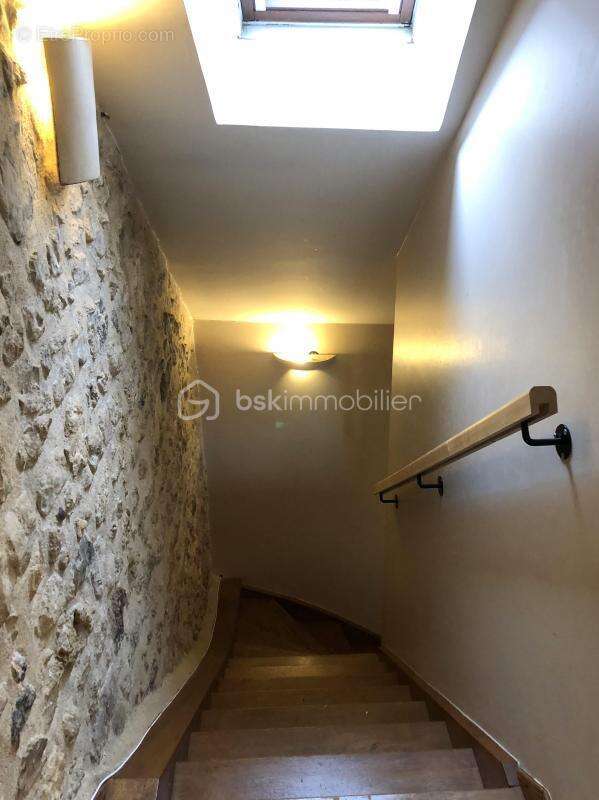 Maison en pierre de 5 pièces 97 m2 - photo 8