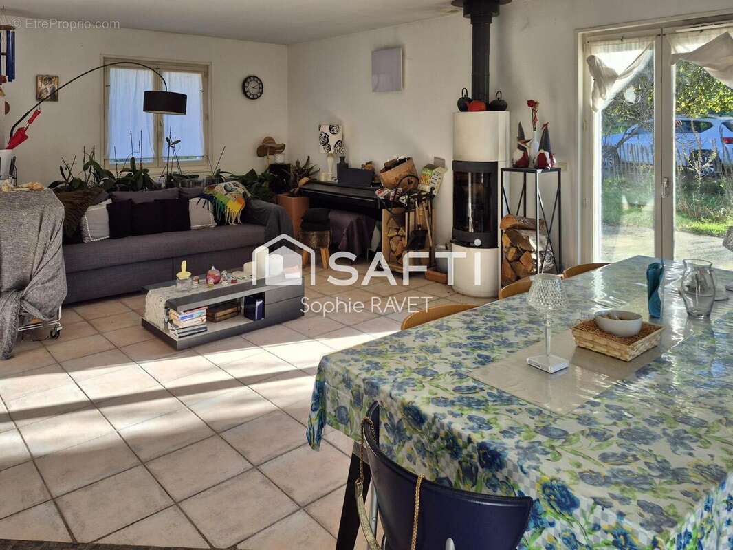 Photo 3 - Maison à SERMERIEU