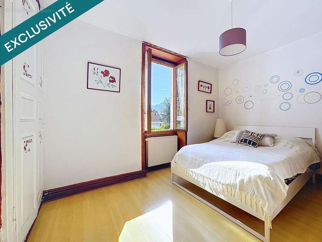 Photo 7 - Maison à LA BUISSE