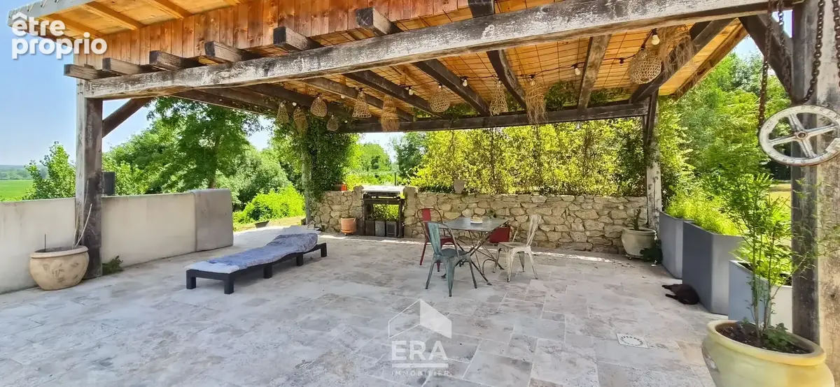 Proche LANGON - ST PARDON DE CONQUES - Belle propriété avec vue , deux maisons, garage, piscine, parcelle de 6000m² - photo 15