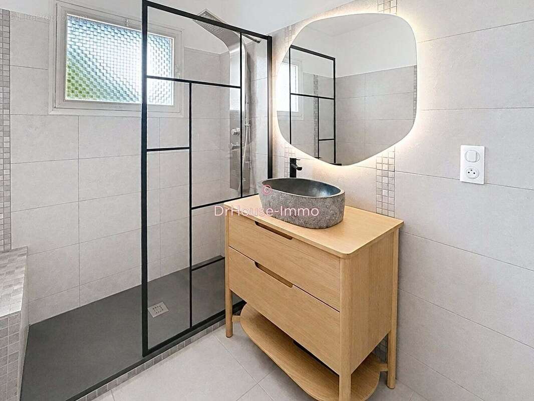 Appartement 88 m² à Ajaccio  - photo 6