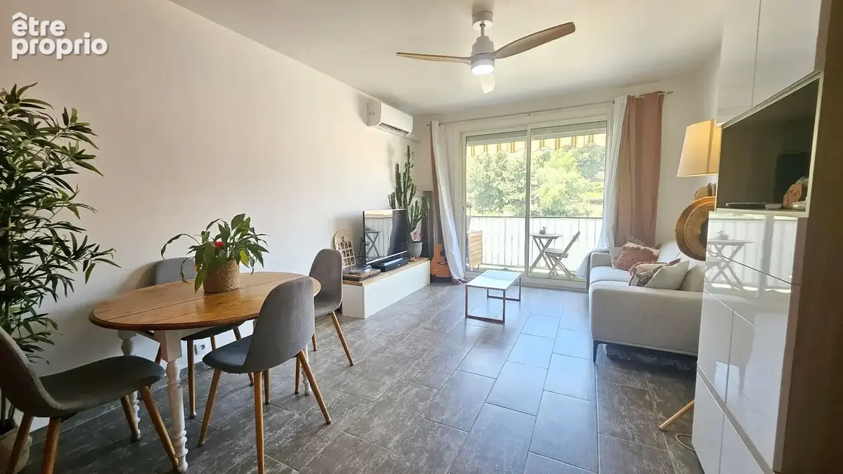 Appartement La Garde 3 pièce(s) 60.97 M2 - vue sur le château, proche commodités - photo 2