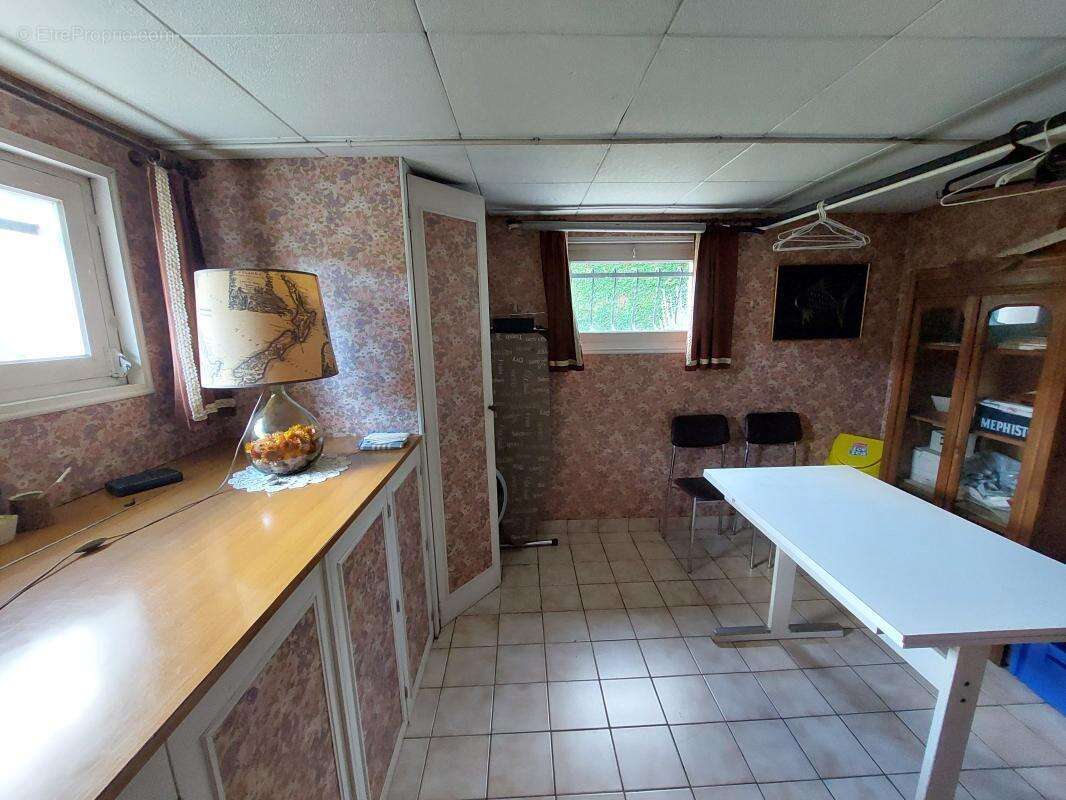 Maison à LES BAUX-SAINTE-CROIX