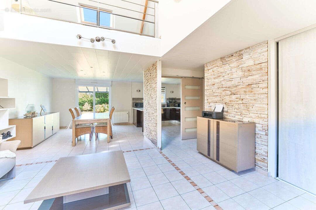 maison familiale à vendre - Maison à LA POMMERAYE