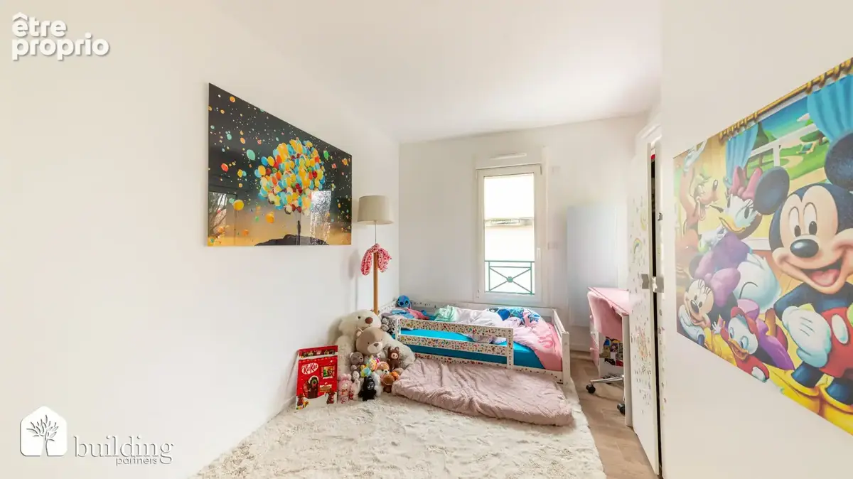 Neuilly Face Seine - Appartement 3 pièces avec balcon et loggia - photo 17