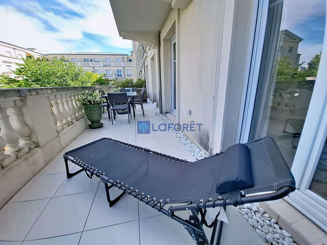 Appartement à SERRIS