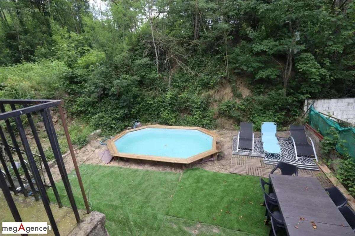 Maison à LA RICAMARIE