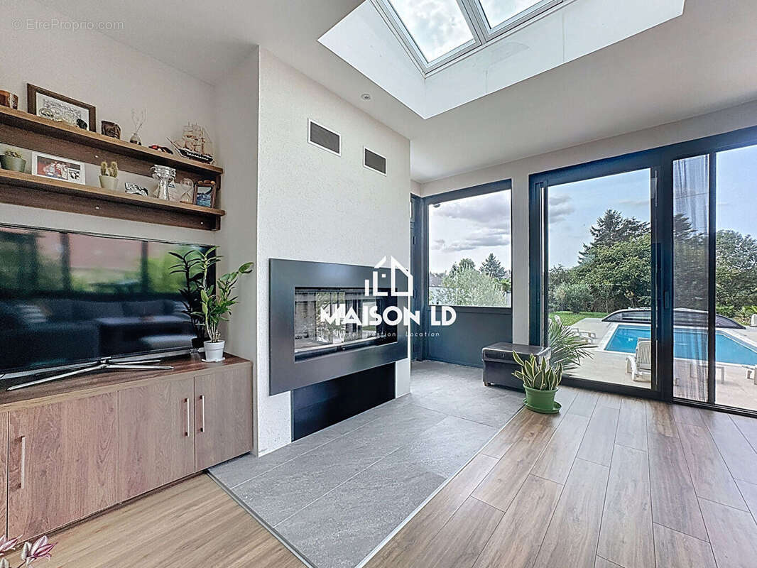 Maison à BARON-SUR-ODON