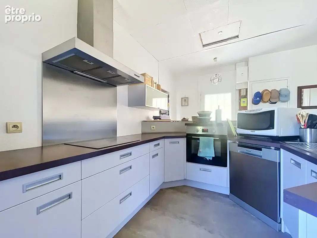 Maison 6 pièces 114 m² à vendre à Chatelguyon (63140) - photo 3