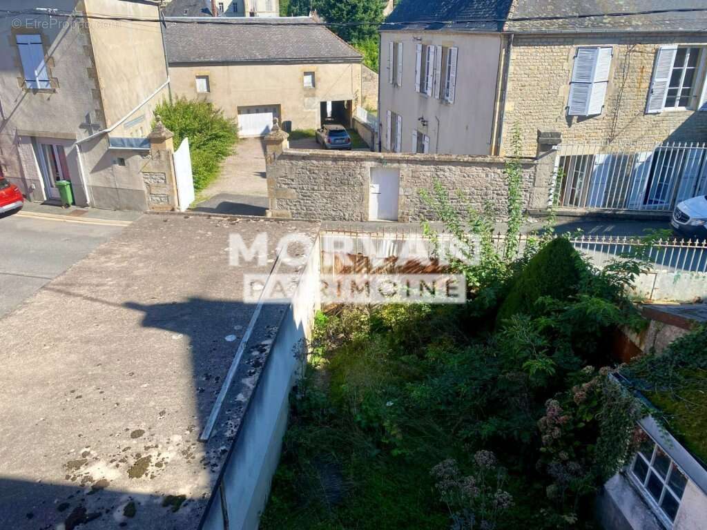 Maison à SAINT-SAULGE