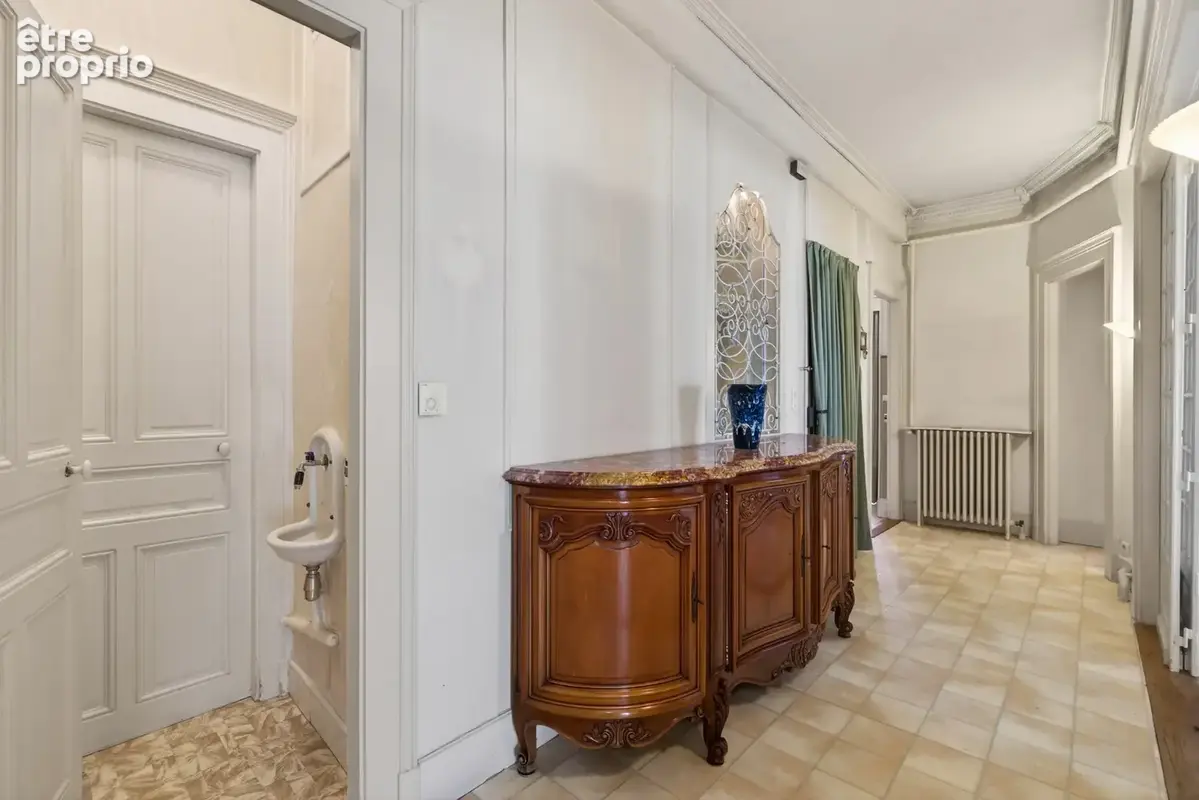 Aix les Bains - Centre Ville - T4 - 104 m2 - photo 9