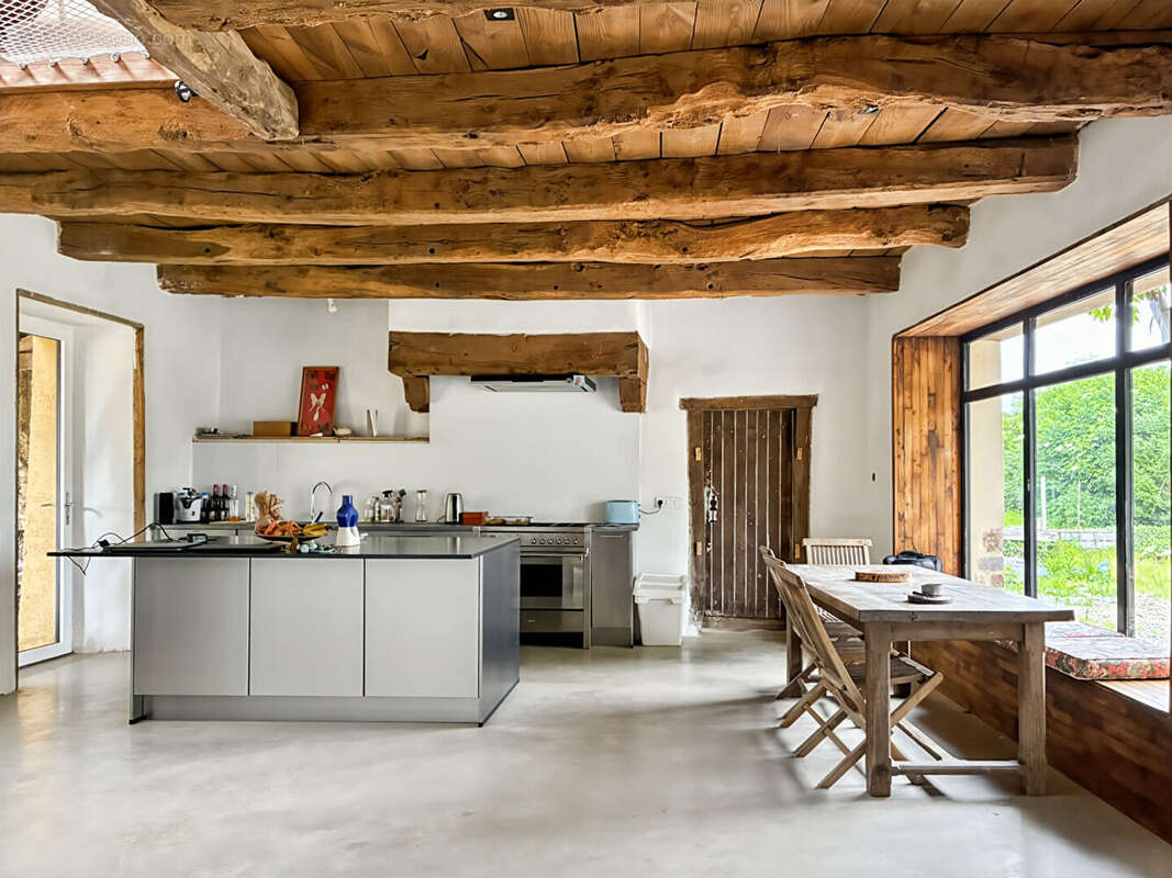 Maison à FEINS