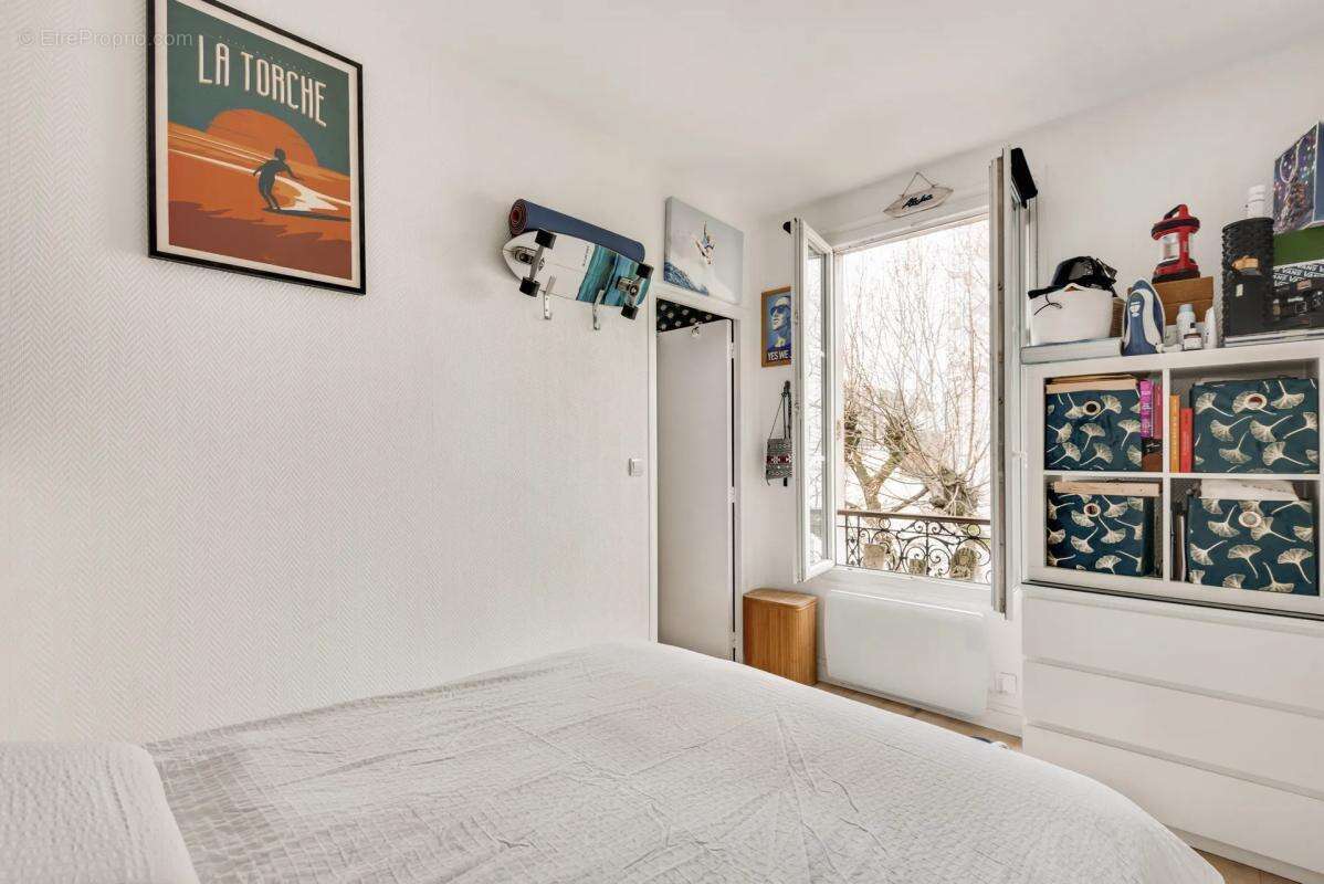 Appartement à LA GARENNE-COLOMBES