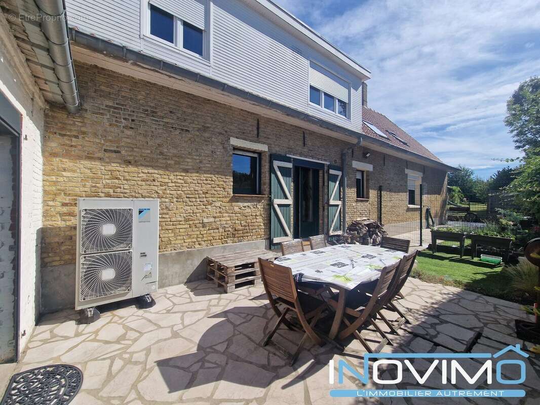 Maison 140 m² à Millam  - photo 2