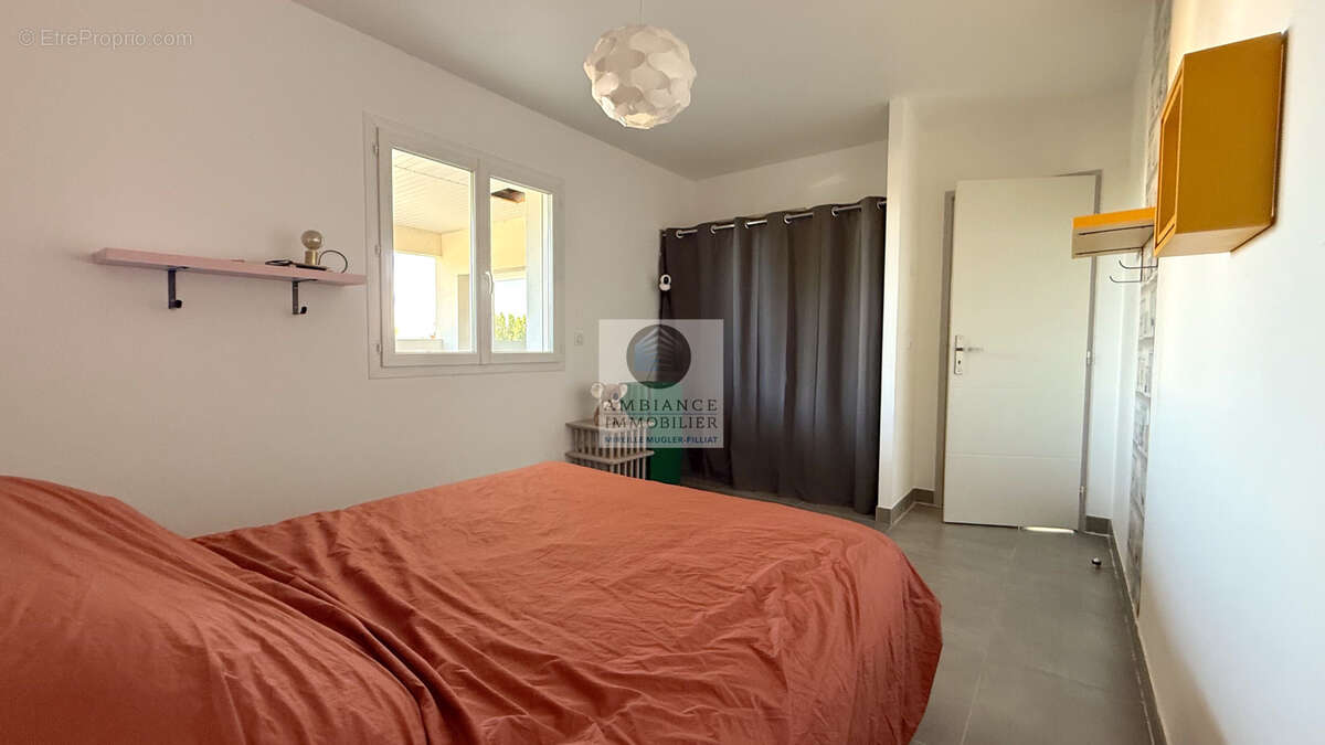 Appartement à GUILHERAND-GRANGES