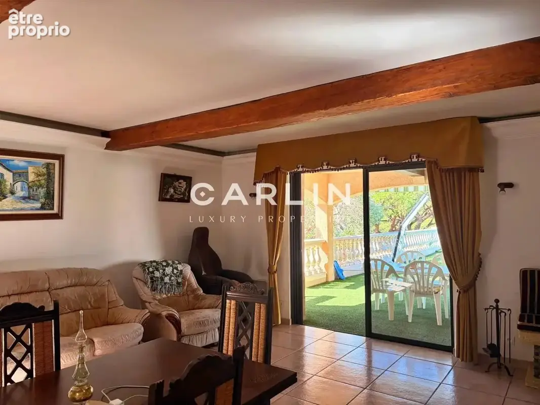 Villa avec potentiel vue mer et collines - photo 3