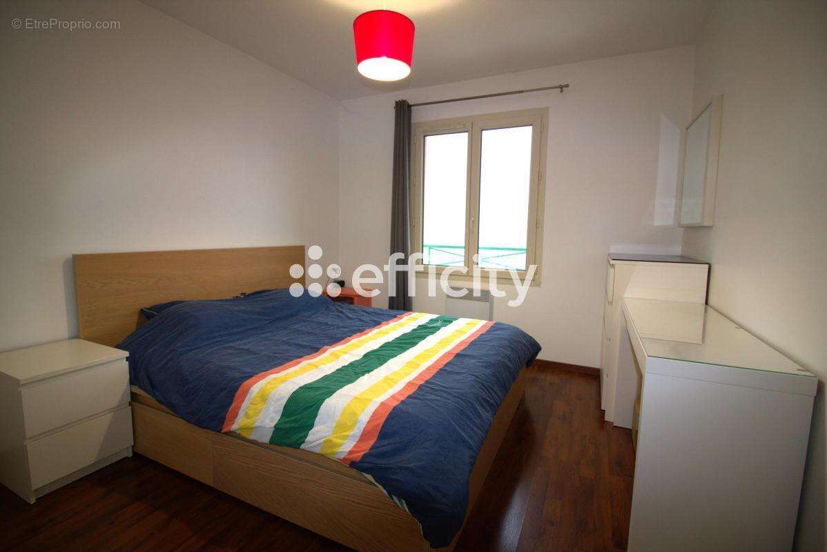 Maison à POUILLY-LE-MONIAL