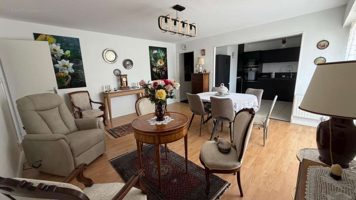 Appartement centre ville PONTIVY   de  62m² Aucuns travaux à prévoir - photo 2