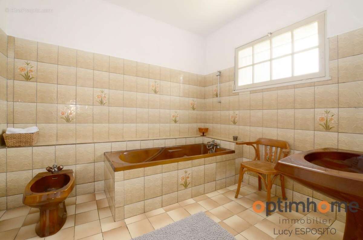 Propriété de 4 chambres au bord de la rivière à vendre - photo 23