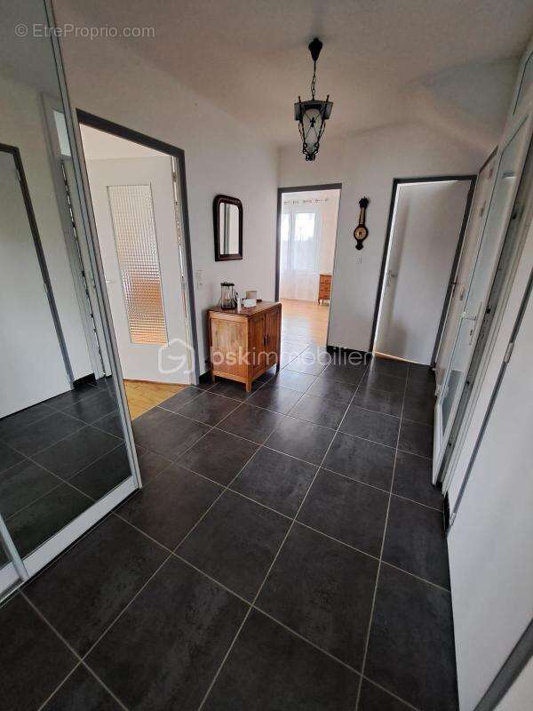 Maison à CHAMPAGNOLE