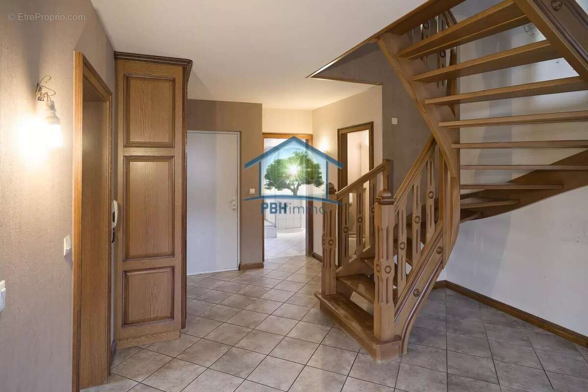 Maison à MORSBRONN-LES-BAINS