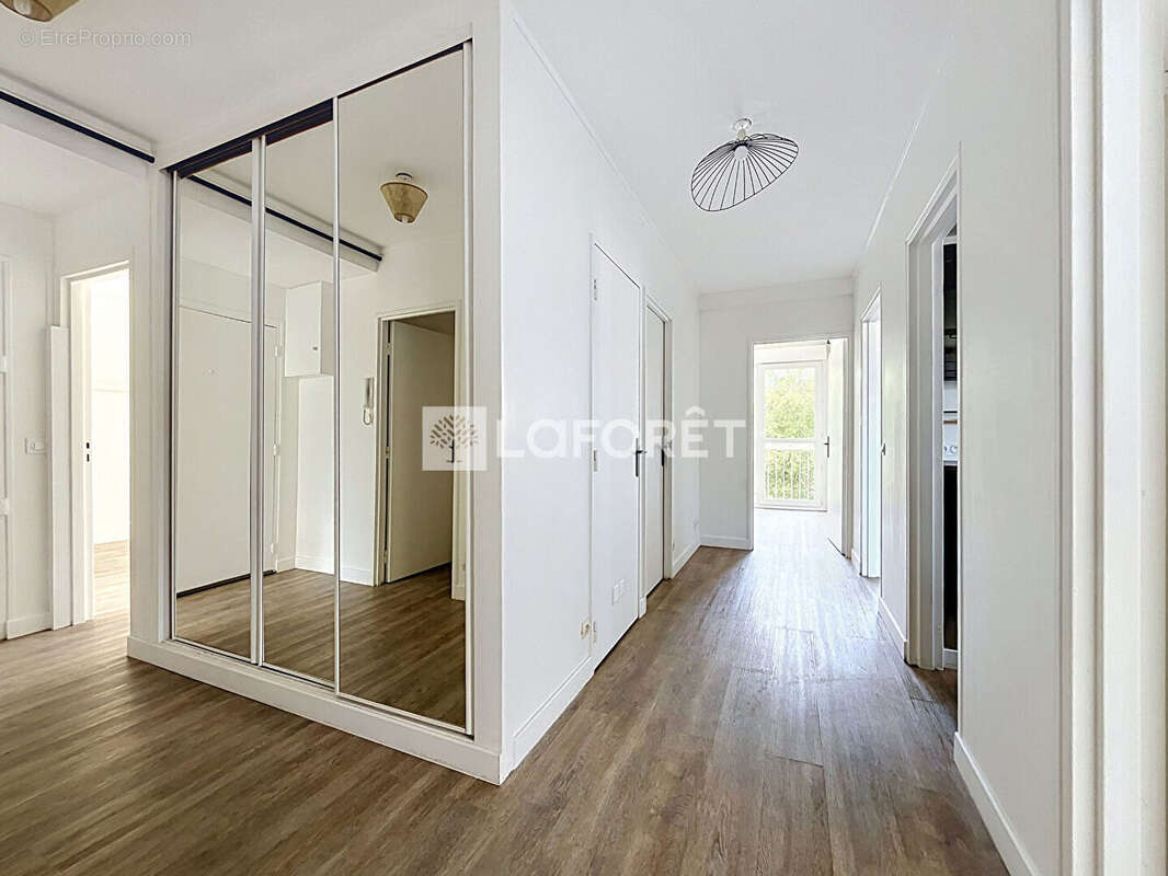 Appartement  T4 à Gaillon - photo 4