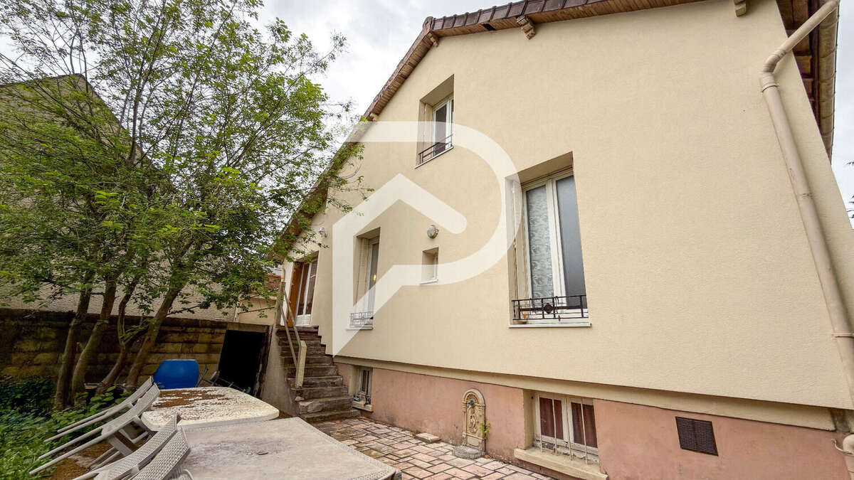 Maison à VILLEPINTE