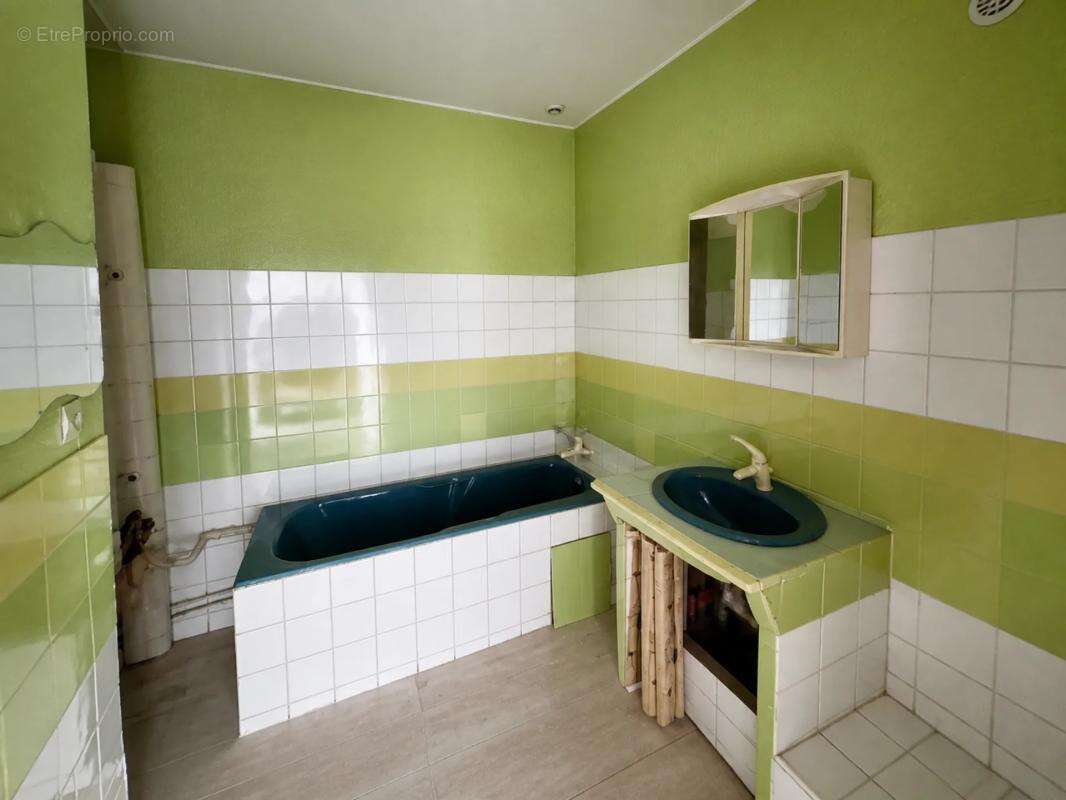 Immeuble de 7 pièces de 179 m² à Bourbonne-les-Bains - photo 5