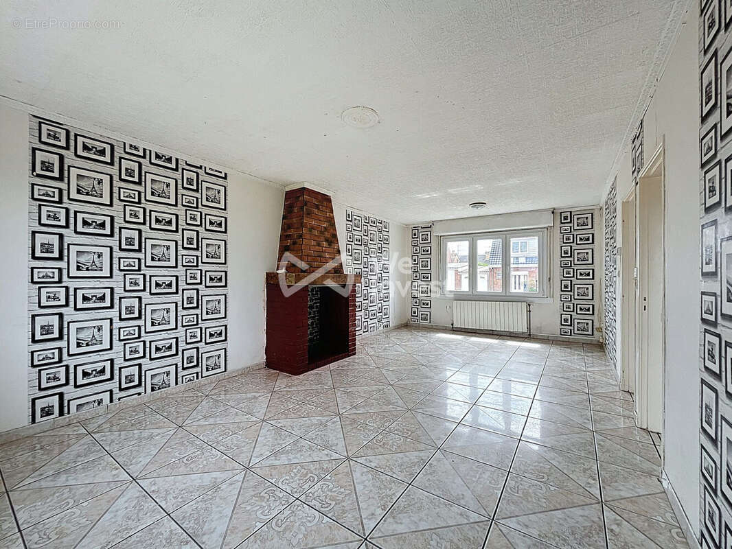 Maison à NEUVILLE-SUR-ESCAUT