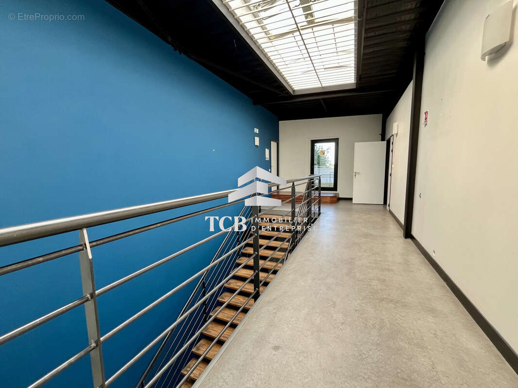 Commerce à CARQUEFOU