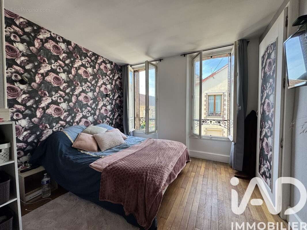 Photo 8 - Maison à VILLENEUVE-SUR-YONNE