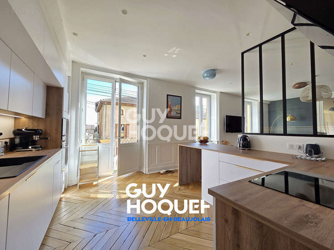 Appartement à BELLEVILLE