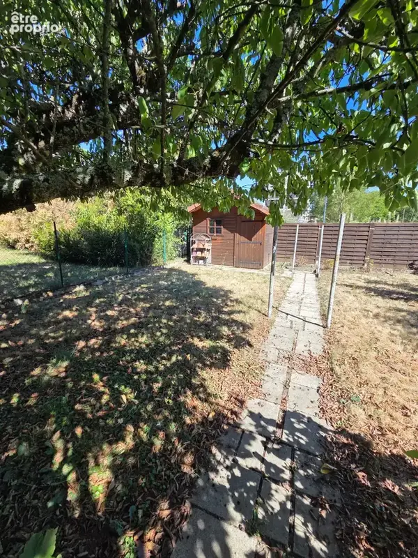 Maison avec garage et terrain - photo 7